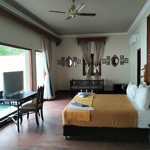 Premium Villa